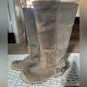 Sorel Slimboot waterproof tall boots in size 8